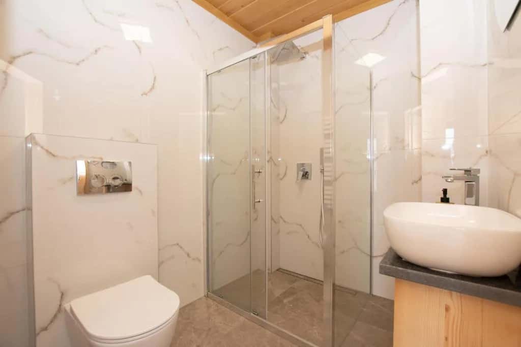 Pod Hawraniem, interiores — fotografia 33 de 38